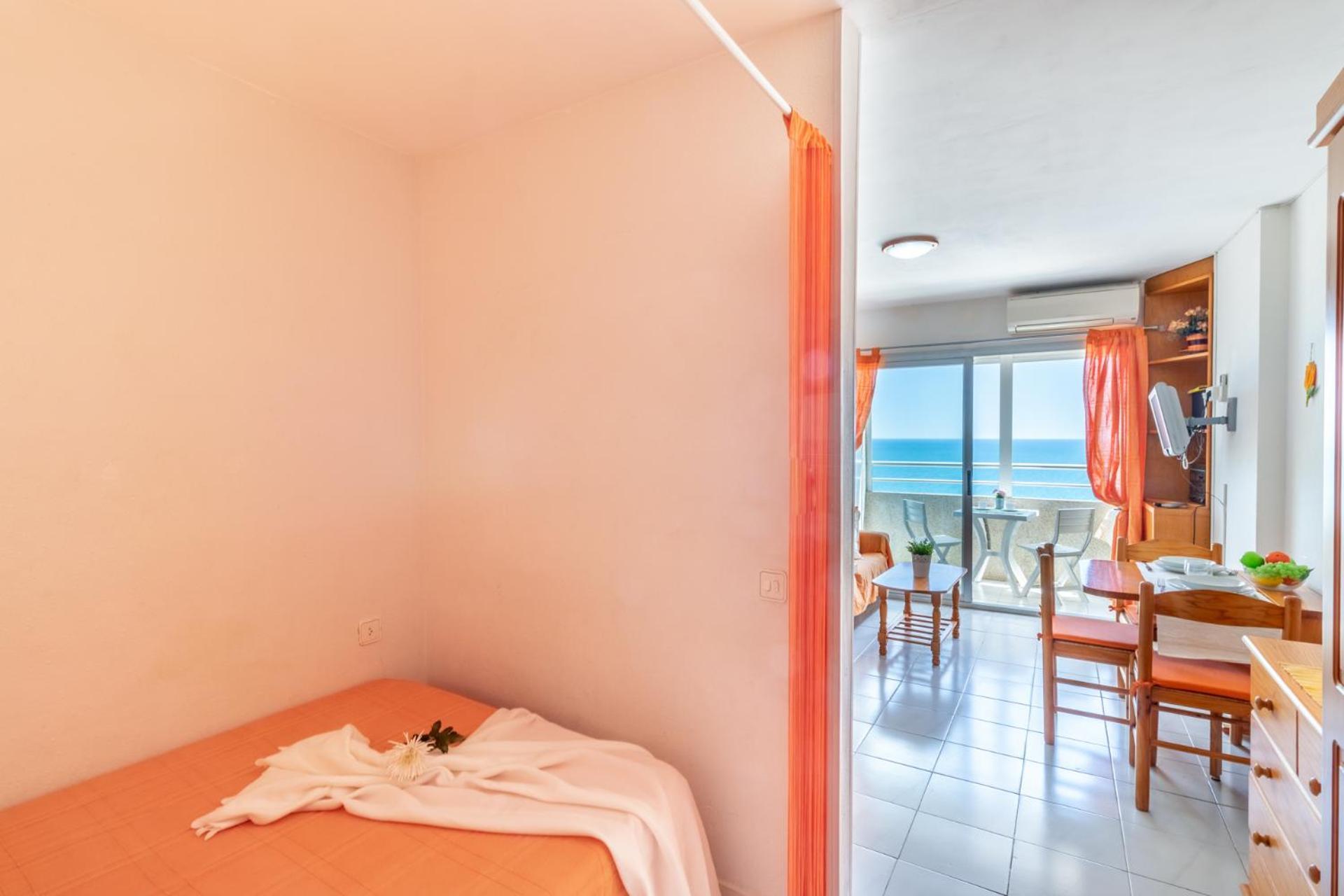 Miami 1302Bonito Estudio Con Vistas Al Mar Empuriabrava Exterior photo